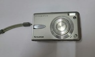 Fujifilm FinePix F30 Zoom  super ccd
