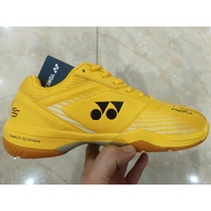 Yonex yellow Ultra-Light 5th Generation Men Women Same Style 65z3 Anti-Slip Carbon Board Sports Shoe