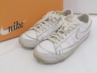 ◇ ◎ NIKE W BLAZER LOW '77 DC4769-101 ローカットスニーカー シューズ サイズ24cm ホワイト レディース E 【中古】