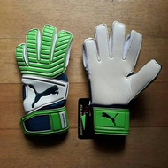 Puma one grip Goalkeeper Gloves 17.2 green/wht/blue - BR 010