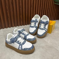 Add S4ba 32-37 BLACK and WHITE Children's Shoes