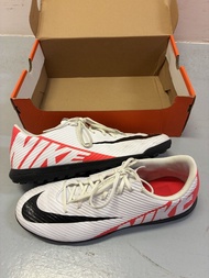 Nike Mercurial 足球鞋 UK9 EU44碼