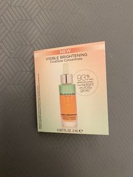 Elizabeth Arden visible brightening cicaglow concentrate