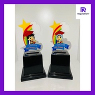 Ragun^ Piala Wisuda Tk Piala Wisuda Anak Anak Custom Plakat Wisuda Anak