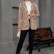 Áo khoác blazer dài tay kẻ sọc đen trắng cho nữ mùa thu