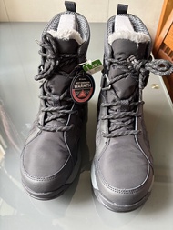 Columbia Meadows Shorty Omni-Heat 3D 女款雪靴