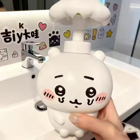 Cute Hachiware Chiikawa Dispensing Bottles Kawaii Usagi Bathroom Hand Sanitizer Shower Gel Press Bot