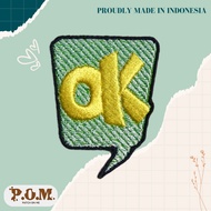 Iron Patch EMBROIDERY - OK - Emblem Badge - 4 x 5 cm - Patch Words Series / Words