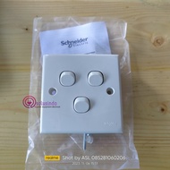 3 GANG 1 WAY SWITCH - CLASSIC SCHNEIDER