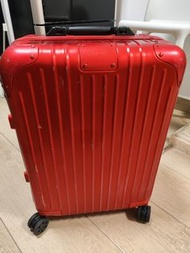 RIMOWA 紅色鋁鎂合金行李箱