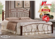 Yi Success Florida Metal Queen Bed Frame / Wooden Post Metal Bed Frame / Queen Metal Bed / Katil Queen Besi / Katil Besi
