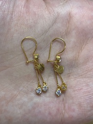 Anting emas muda 1 gram love dan bandul permata + anting hook emas muda love + anting emas 1 gram
