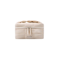 BLANK SPACE | Uno Fluffy Tofu Cosmetic Bag