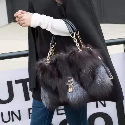 Fox Fur Women's Bag Fashion Large Capacity Furry Women's Handbag Designer Luxury Bag Handheld Crossb
