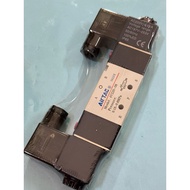 Pneumatic solenoid valve 4V220-08 Electric AC220v, DC24v