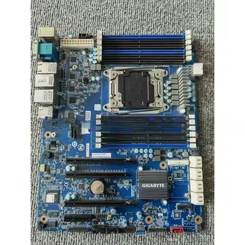 MU70-SU0 Scheda Mother Server X99 C612 E5-2678V3 2683 V4 Four Nic 2699 Es