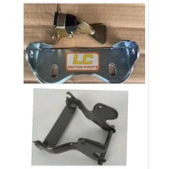 C70 seat lock bracket seat hook c70 bulat depan BRACKET SEAT HOLDER SHAFT SEAT C70