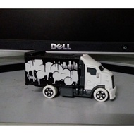 Hotwheels hiway hauler