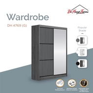 【𝚂𝙸𝙰𝙿 𝙿𝙰𝚂𝙰𝙽𝙶】Dehauz 4 feet Sliding Door Wardrobe /4ft x 7ft Sliding Wardrobe /Almari Baju 4 Kaki x 7