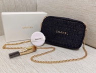 chanel 2023聖誕新款 beauty贈品燙金絨絲質(牛仔色)化妝袋包安裝連鏈套裝 (簡單版)