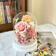 癒心花藝| | 情人節花禮| 暖粉心語永生花拍拍燈玻璃罩
