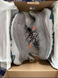 HOKA ONE ONE Kaha 2 Low GTX 戶外功能鞋 灰色