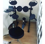 BRAND NEW ORIGINAL YAMAHA ELECTRIC DRUM SET