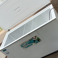 CHEST FREEZER 450 LITER RSA BEKAS