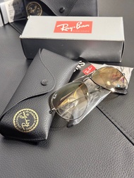 Ray-Ban RB3025 Aviator Large Metal Sunglasses