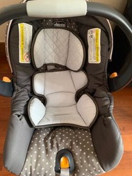 Chicco Keyfit 30 Carseat + Chicco Simplicity Plus
