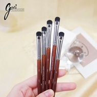 Makeup Forever 210 Eyeshadow Brush