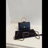 Chanel 21S woc 
黑金珍珠手柄