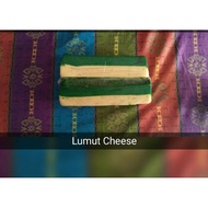 KEK LAPIS LUMUT CHEESE