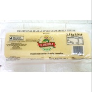 READYSTOCK FLORIDIA Mozarella Cheese Blok [210g ++ & 2.5kg]