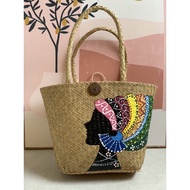Sedge bag painted with queen