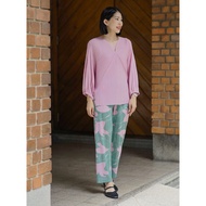 Spread!! 2MUAY Model GJO3225-9/GJO3455-9 Quality PLEATED SET V NECK BAT SLEEVE TOP WITH PRINTED PANT