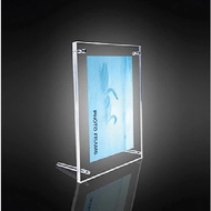 STANDING FRAME UK.22X27CM STABLE BOLT