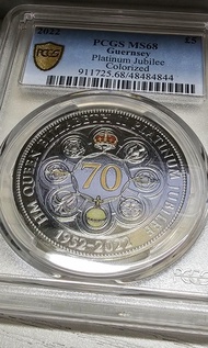手快有👸🏼伊莉沙白女皇二世登基70週年 白金禧年5英磅硬幣 評級數量只有3枚紀念幣  🌟MS 68 冠軍分💯🌟
Diameter: 38.61mm
Weight: 28.28g 
Denominati