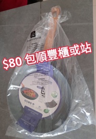 1340好評👍全新 28cm 易潔煎鍋 煎pan 易潔鑊  Non-stick fry pan  Frying pan  Creamic nonstick pan
✅️ Suitable for al