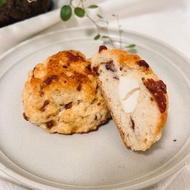 白蘭地蔓越莓乳酪司康