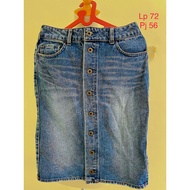 Hyphen world gallery denim skirt button denim skirt