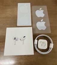 蘋果Apple 無線耳機AirPods Pro矽膠耳塞套/耳機套/Lightning 對 USB-C 連接線/蘋果貼紙(正版)