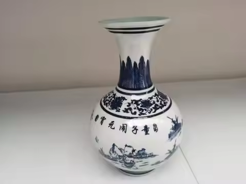 Chinese Old porcelain,Blue and white Ceramic patterned Vase Nice Art Work