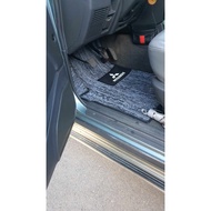 Pajero v31,V32 ;v33,v43,v45 carpet set