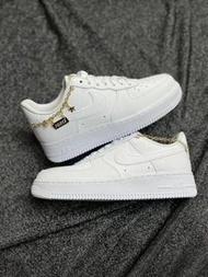 🍑支持消費券🌸Nike Air Force 1 Low LX “Lucky Charms” 女裝 金色鏈條鞋