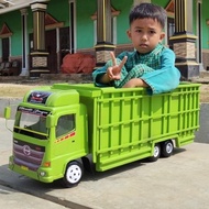 Terbaru Mobilan Truk Oleng Fuso Jumbo Main Truck Oleng Kayu Bisa