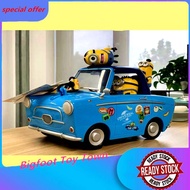 Beijing Universal Studios Minion Popcorn bucket, Minion car style popcorn bucket.