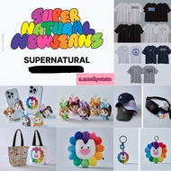 現貨 包順豐🔥代購‼️Supernatural NewJeans x Murakami 村上隆 周邊 : 公仔掛件、鎖匙扣、cap帽、咕𠱸、短袖T恤、手機托、應援燈 應援棒、貼紙、Postcard S