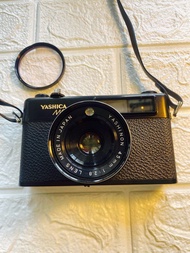 Yashica mg1 film camera