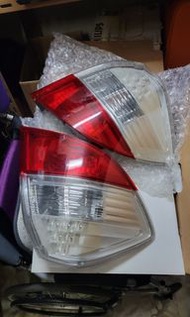 Honda Fit EG8 08 09 10 11年 原廠尾燈 二手 自用車零件 右左尾燈